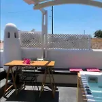 Appartamento Jaccuzzi Romantic In Firostefani,sea View!