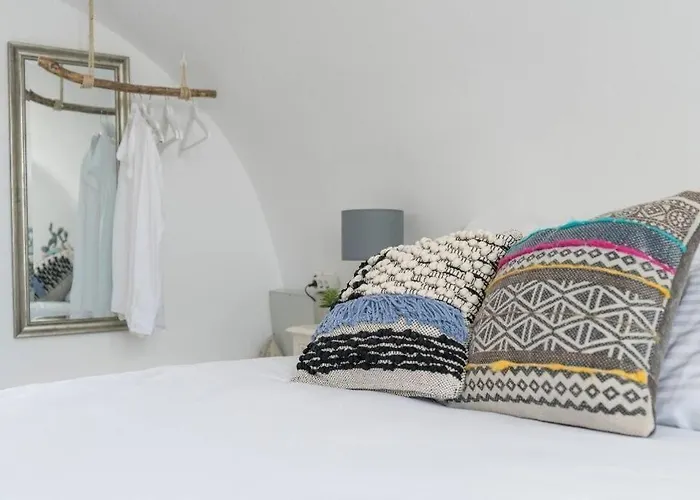 Jaccuzzi Romantic In Firostefani,sea View! شقة *