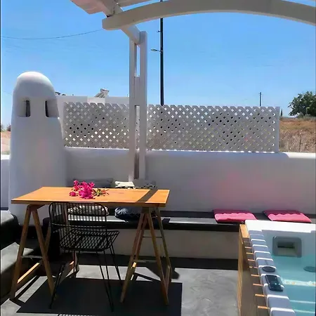 شقة Jaccuzzi Romantic In Firostefani,sea View!